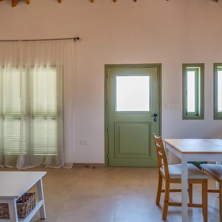 Eleonas Seaview Alaminos